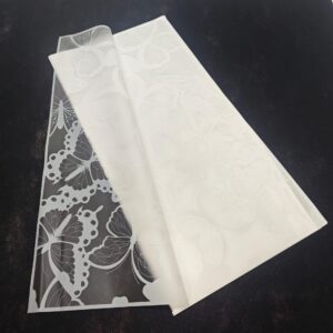 BUKETLİK PP ŞEFFAF ÜZERİ KELEBEK BASKILI BEYAZ