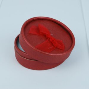 KUTU TEKLİ YUVARLAK BİLEZİK KIRMIZI